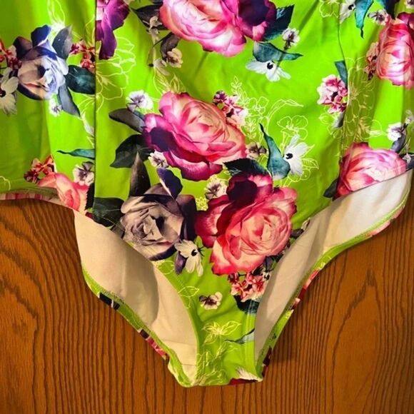 Torrid Neon Green Floral Lattice High Waist Swim Bottom 4X - Picture 2 of 10